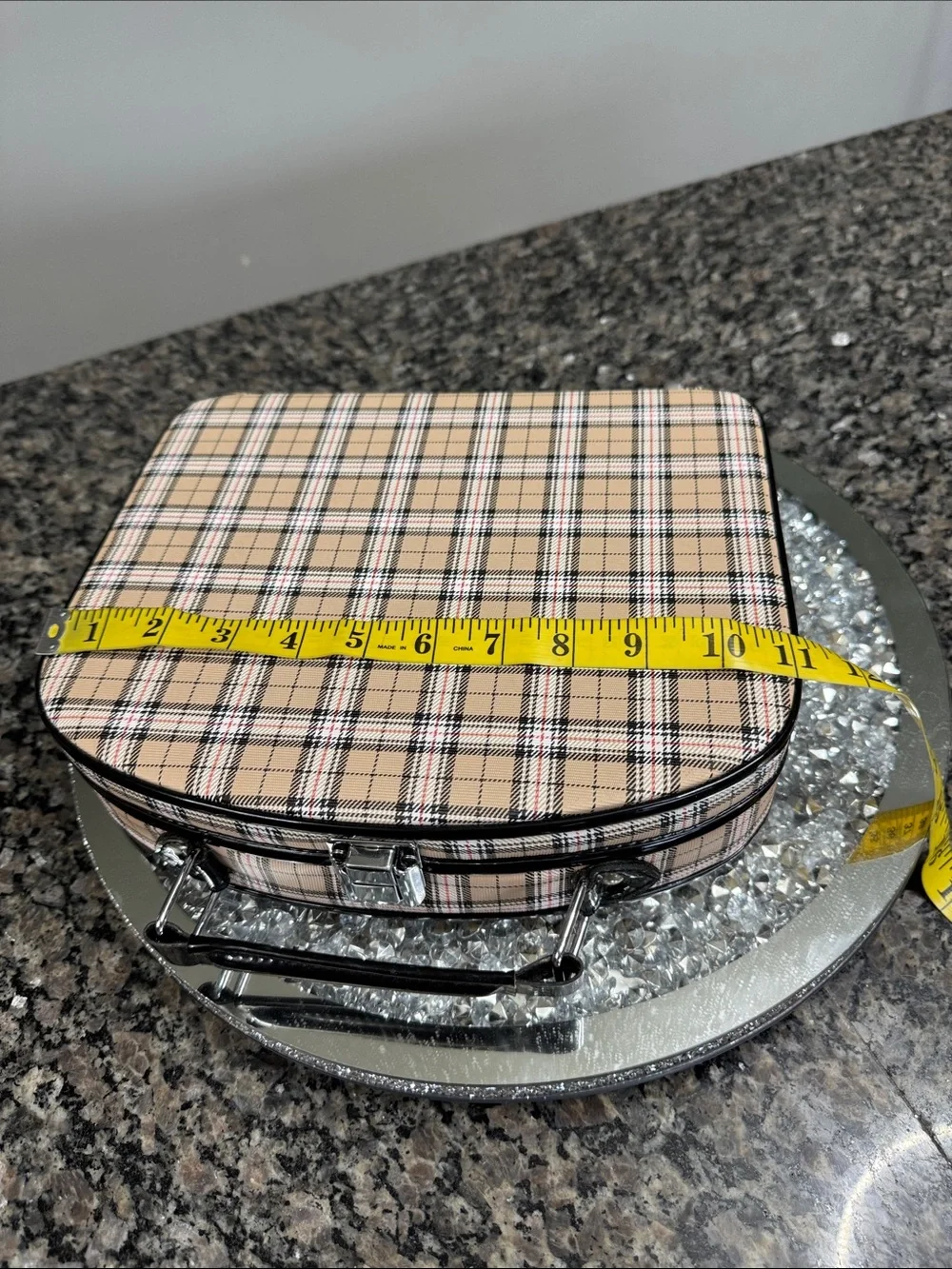 Classic tartan Plaid Top-Handle Vanity Case in Beige and Black NWOT